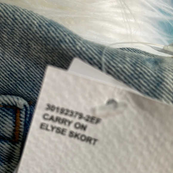 Jessica Simpson Jean Skort 👠 - Picture 8 of 8